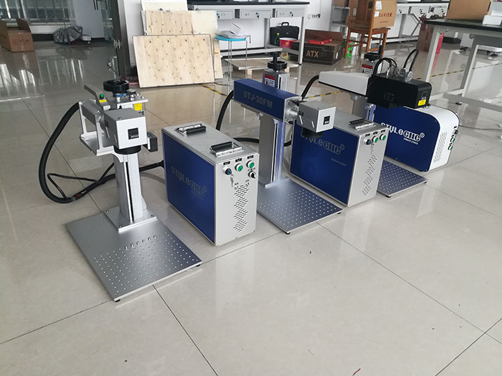 3D 出售帶旋轉附件的光纖激光雕刻機 3D 出售帶旋轉附件的光纖激光雕刻機