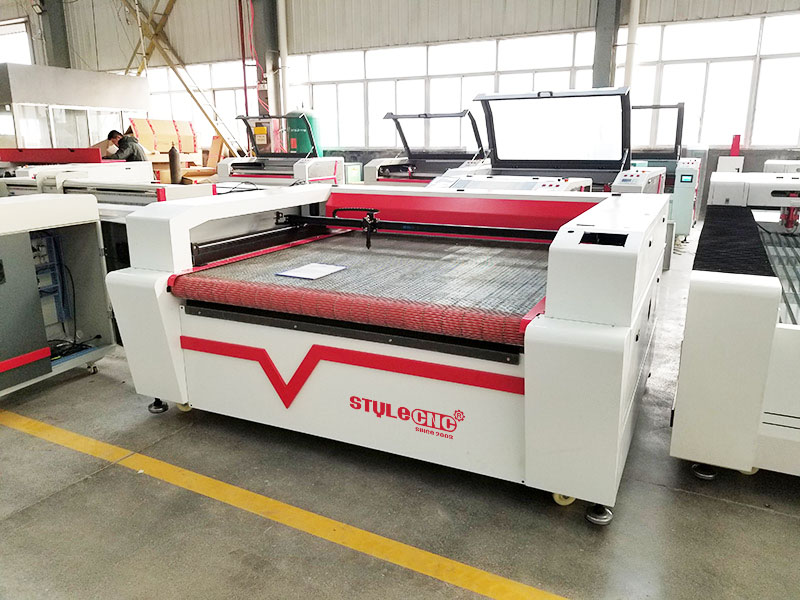 單頭激光布料切割機