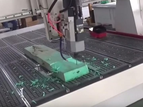 什么是真正的四軸數控雕刻機? 什么是真正的四軸數控雕刻機?