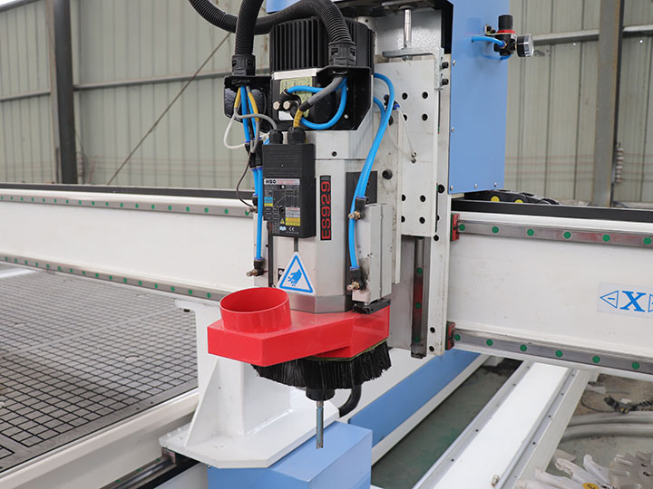 帶線性自動換刀系統的數控木雕機 HSD 主軸