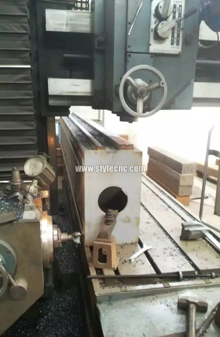 龍門(mén)式五面體數(shù)控加工中心