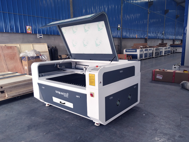 STJ1390 哥倫比亞的激光切割雕刻機(jī) STJ1390 哥倫比亞的激光切割雕刻機(jī)