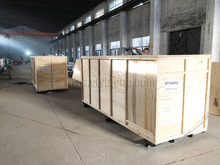 數(shù)控木工車床機組